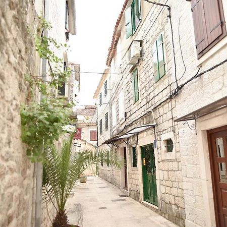 Luka'S Amber Rooms In The Center Of Trogir Luaran gambar