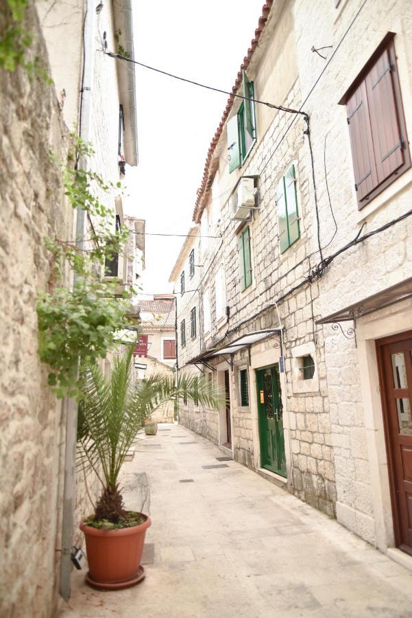 Luka'S Amber Rooms In The Center Of Trogir Luaran gambar