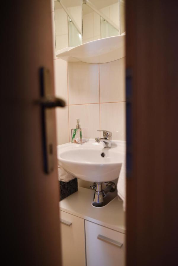 Luka'S Amber Rooms In The Center Of Trogir Luaran gambar