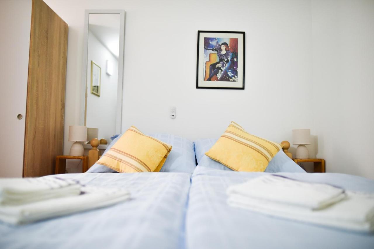 Luka'S Amber Rooms In The Center Of Trogir Luaran gambar